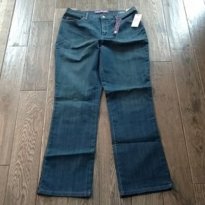 Gloria Vanderbilt Amanda Jeans